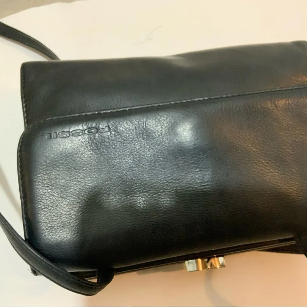 FOSSIL Black Leather CROSSBODY Kiss Lock Snap  Zip ORGANIZER HANDBAG 8x6x2 in